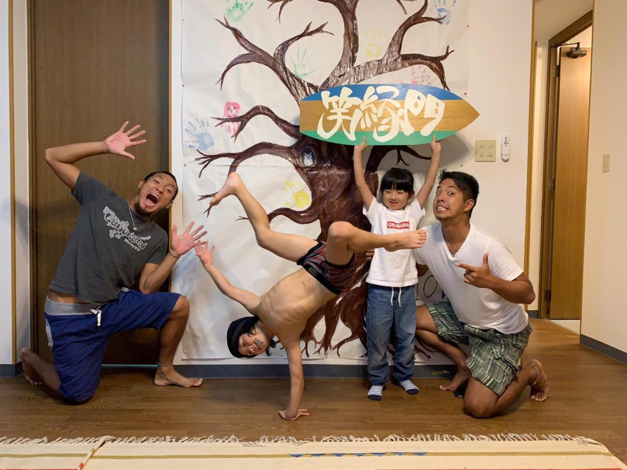 Guest House Waraemon Nago Exterior photo